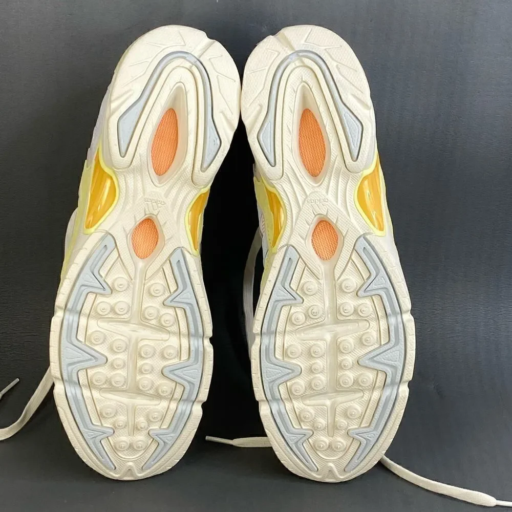 adidas Originals Mens Temper Run Pride Sneakers Shoes Off White size 10.5